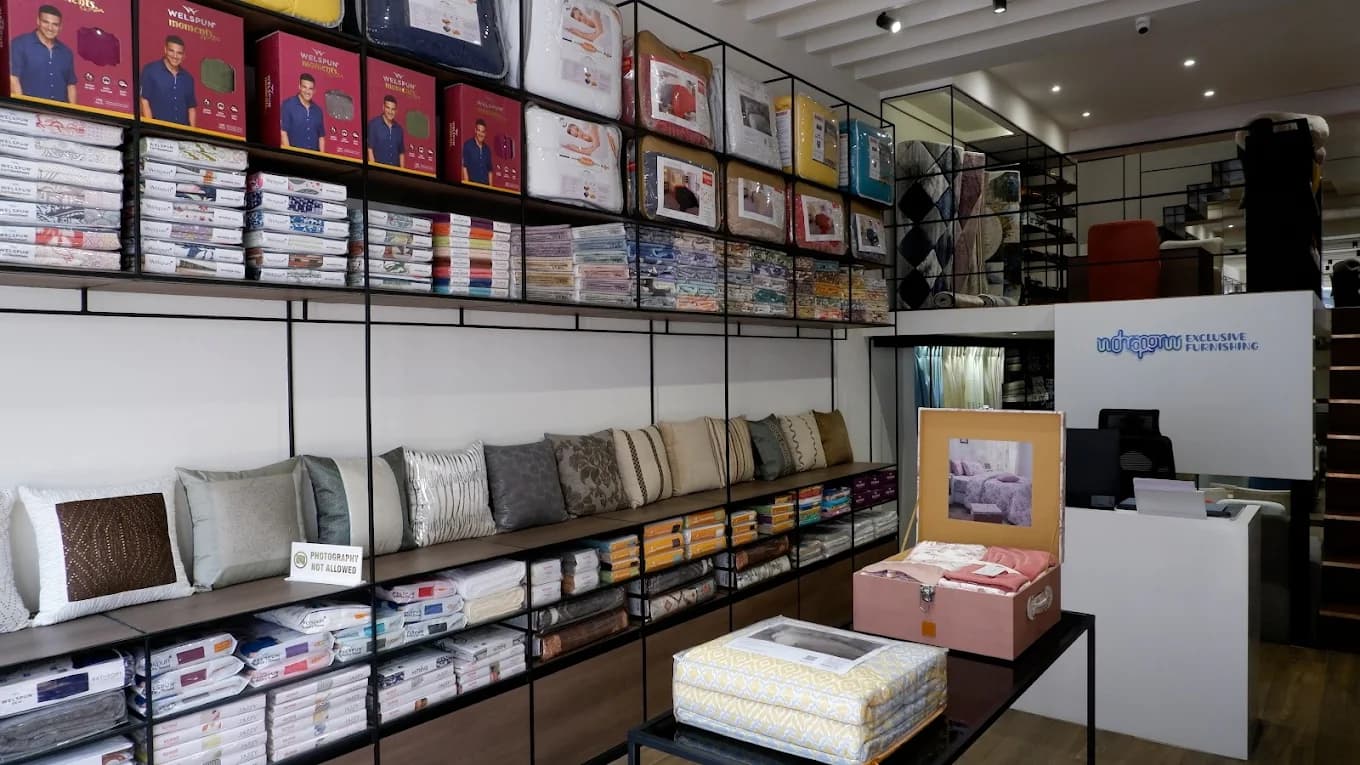 Bed linen and bedding